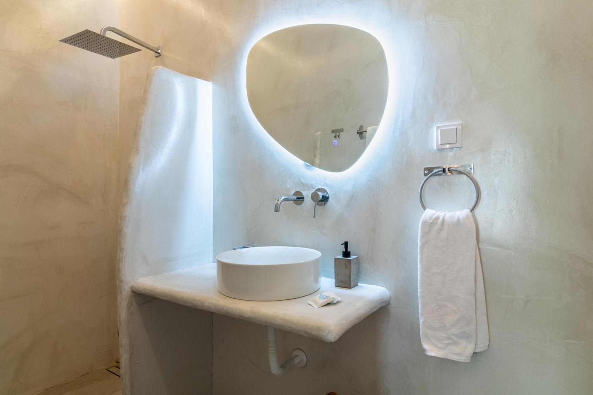 Island Concept Chania Agia Marina  Bagian luar foto